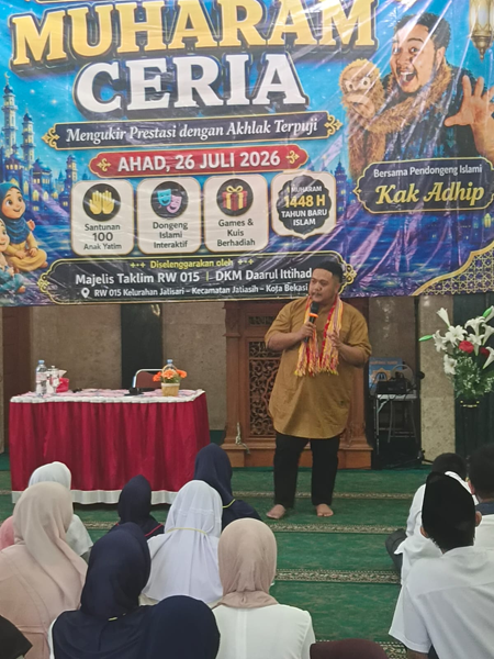 Dongeng Kak Adhip Bikin Anak Yatim MT Daarul Ittihad Menangis Tersedu